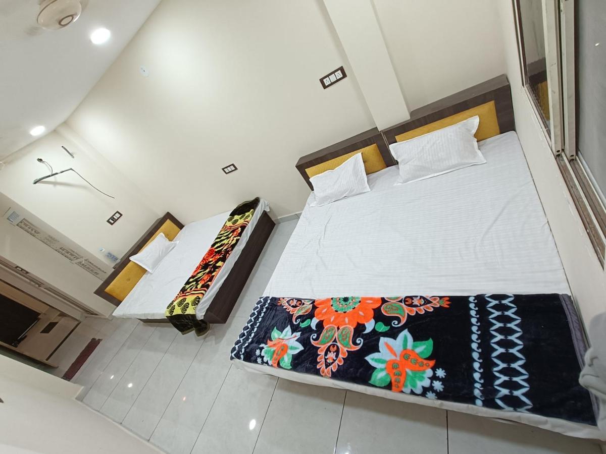 Hotel Shipra Inn Ujjain Eksteriør billede