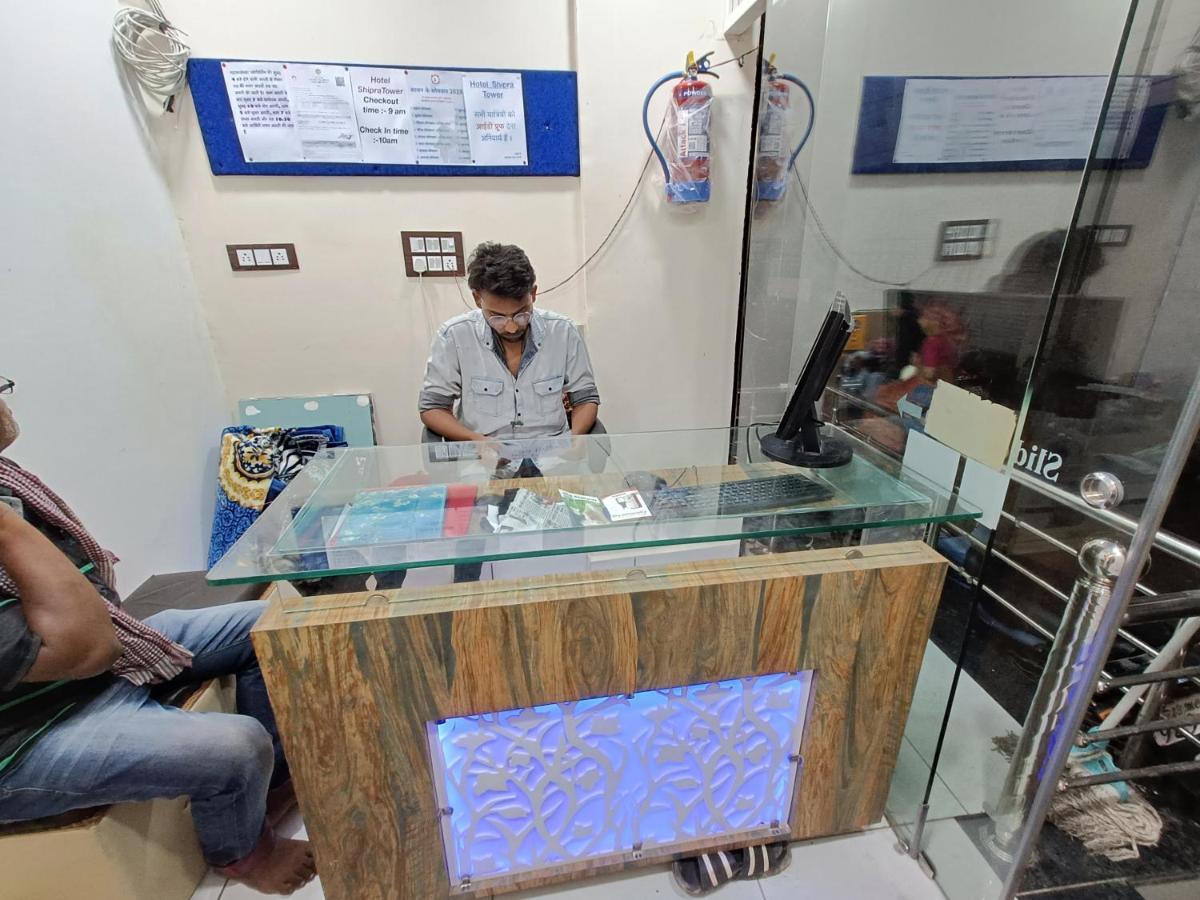 Hotel Shipra Inn Ujjain Eksteriør billede