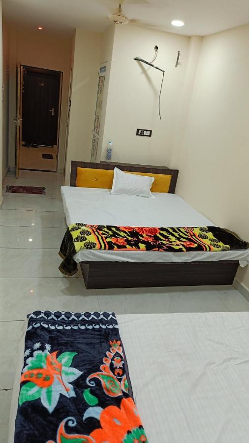 Hotel Shipra Inn Ujjain Eksteriør billede