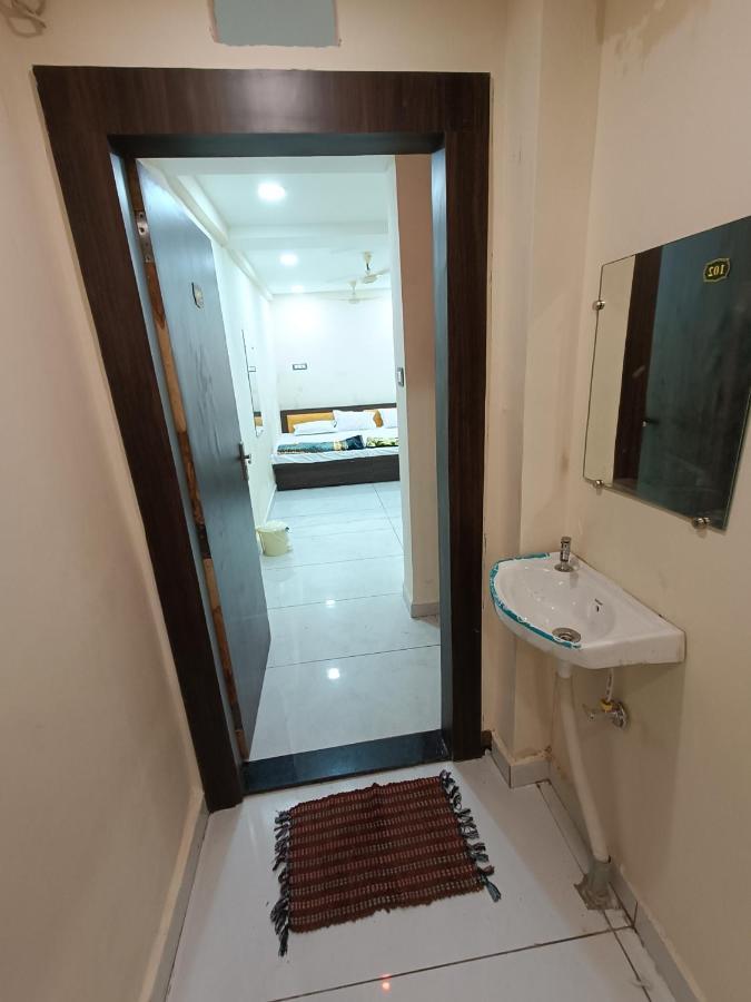 Hotel Shipra Inn Ujjain Eksteriør billede